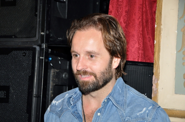 Photo Coverage: Alfie Boe Plays NYC's Town Hall! Image
