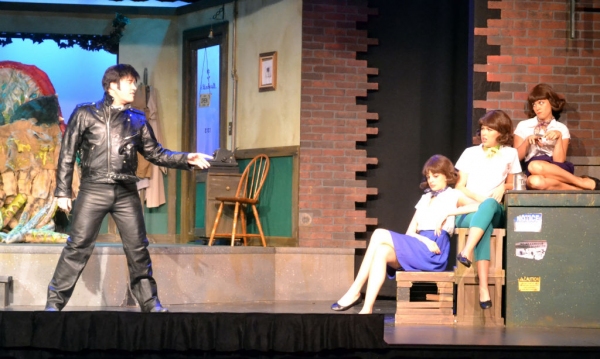 Photo Flash: First Look at Josh Rhett Noble, Alicia Tomasko and More in StarStruck's LITTLE SHOP OF HORRORS Image