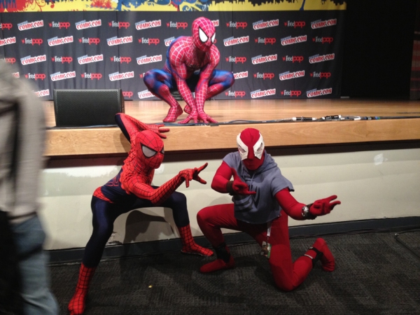 Photo Flash: SPIDER-MAN Cast Visits NYC Comic Con Image