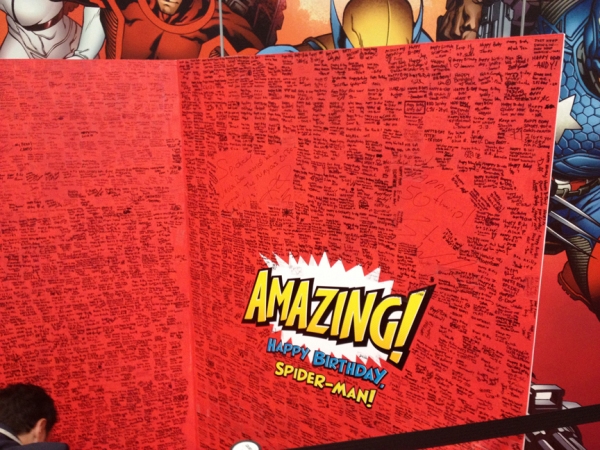 Photo Flash: SPIDER-MAN Cast Visits NYC Comic Con Image