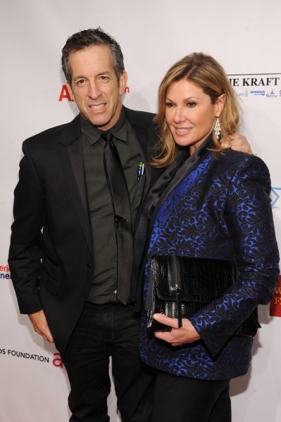 Photo Flash: Cheyenne Jackson, Alan Cumming, Nina Arianda & More at Elton John AIDS Foundation's 11th Annual AN ENDURING VISION Gala Image
