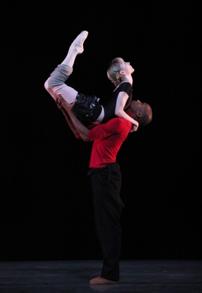 Photo Coverage: Royal Ballet's Sarah Lamb & Erik Underwood Perform LIMEN PAS DE DEUX Image