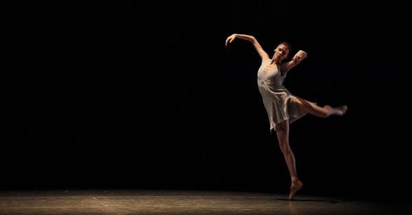 Photo Coverage: Bolshoi Ballet's Svetlana Zakharova & Andrei Merkuriev Perform 'Distant Cries' Image