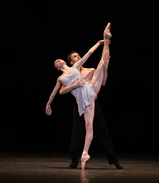 Photo Coverage: Bolshoi Ballet's Svetlana Zakharova & Andrei Merkuriev Perform 'Distant Cries' Image