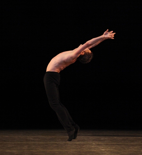 Photo Coverage: Bolshoi Ballet's Svetlana Zakharova & Andrei Merkuriev Perform 'Distant Cries' Image