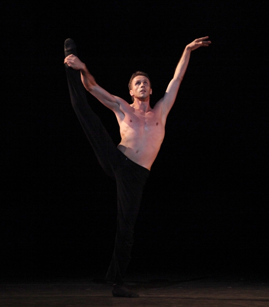 Photo Coverage: Bolshoi Ballet's Svetlana Zakharova & Andrei Merkuriev Perform 'Distant Cries' Image