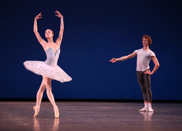Photo Coverage: Bolshoi Ballet's Olga Smirnova & Semyon Chudin Perform 'Grand Pas Classique' Image