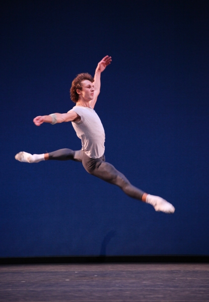 Photo Coverage: Bolshoi Ballet's Olga Smirnova & Semyon Chudin Perform 'Grand Pas Classique' Image