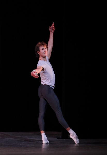 Photo Coverage: Bolshoi Ballet's Olga Smirnova & Semyon Chudin Perform 'Grand Pas Classique' Image