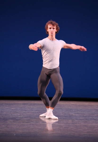 Photo Coverage: Bolshoi Ballet's Olga Smirnova & Semyon Chudin Perform 'Grand Pas Classique' Image