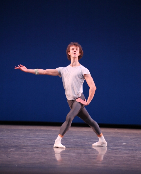 Photo Coverage: Bolshoi Ballet's Olga Smirnova & Semyon Chudin Perform 'Grand Pas Classique' Image