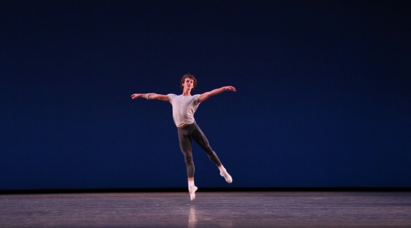 Photo Coverage: Bolshoi Ballet's Olga Smirnova & Semyon Chudin Perform 'Grand Pas Classique' Image