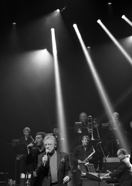 Photo Coverage: FRANKIE VALLI AND THE FOUR SEASONS Opens on Broadway - Curtain Call! Image