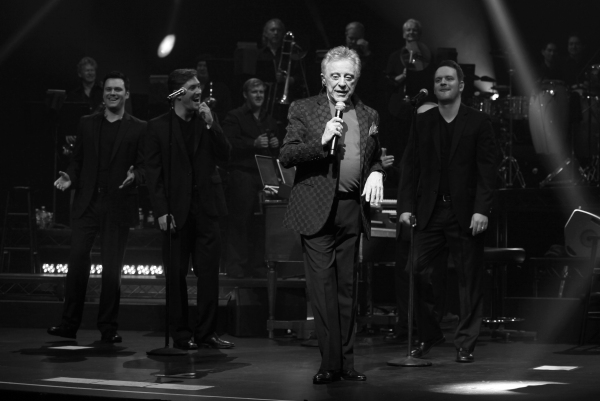 Photo Coverage: FRANKIE VALLI AND THE FOUR SEASONS Opens on Broadway - Curtain Call! Image