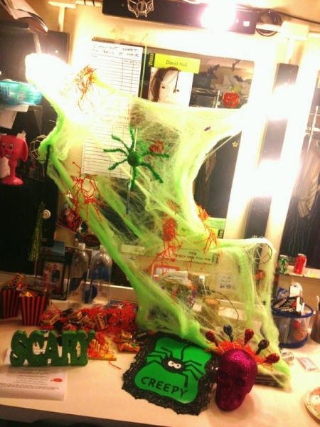 Photo Flash: Saturday Intermission Pics, Oct 20 - SCANDALOUS, KINKY BOOTS, BROADWAY SCARES & More! Image
