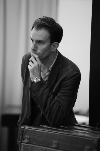 Photo Flash: First Look at Richard Eyre in THE DARK EARTH AND THE LIGHT SKY Image