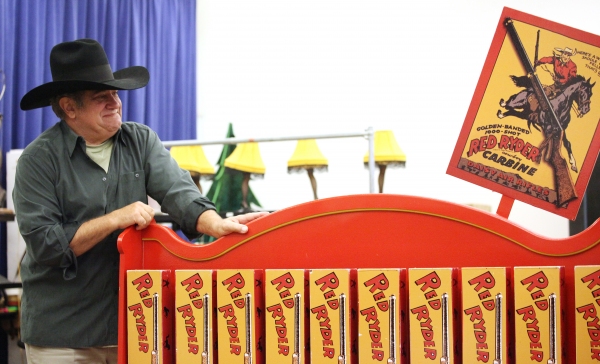 Photo Coverage: A CHRISTMAS STORY Cast Gives Press Preview! Image