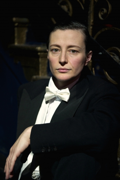 Photo Flash: First Look at Anna Francolini in VICTOR/VICTORIA at Southwark Playhouse Image
