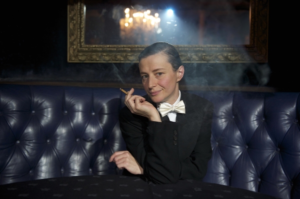 Photo Flash: First Look at Anna Francolini in VICTOR/VICTORIA at Southwark Playhouse Image