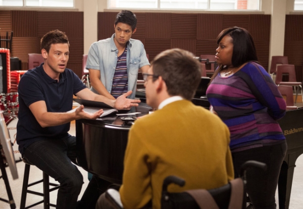 Photos and Audio: Tonight on GLEE- GREASE, P!nk and More! Image