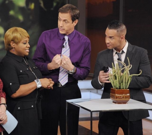Photo Flash: First Look at Friday's THE VIEW, 10/26 
