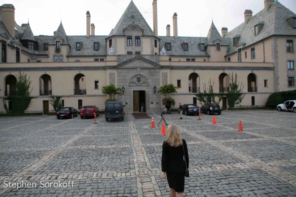 Photo Coverage: Inside the 2012 Great Neck Arts Center Gala Image