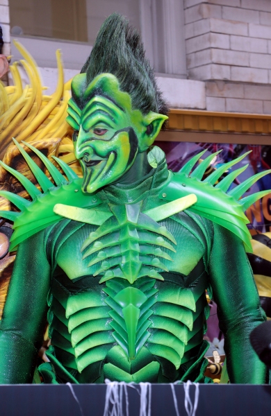 Photo Coverage: SPIDER-MAN Cast Prepares for Halloween! Image