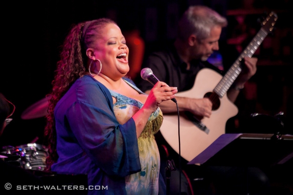Photo Flash: Natalie Douglas Plays Broadway at Birdland Image