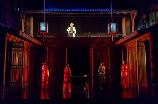 Photo Flash: First Look at Signature Theatre Company’s GOLDEN CHILD Image