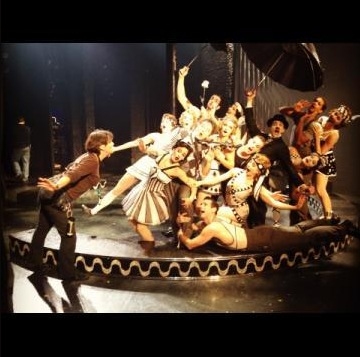 Photo Flash: Saturday Intermission Pics, Oct 27 - EVITA Reveals SIP Contest Winner, ONCE's Theatre Dog and More! Image