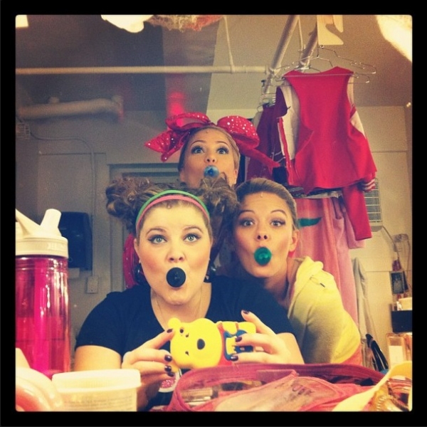 Photo Flash: Saturday Intermission Pics, Oct 27 - Part 2 - Trick-or-Treaters Backstage at NEWSIES and More! Image