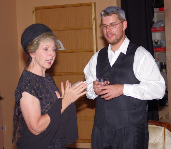 Photo Flash: First Look at AUNTIE MAME at Laurel Mill Playhouse Image