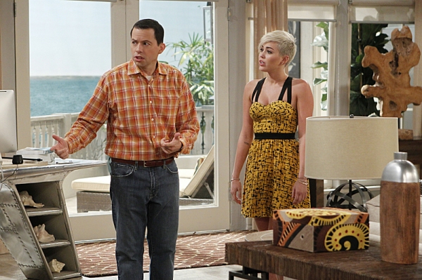 Photo Flash: First Look - Miley Cyrus Guest Stars on TWO AND A HALF MEN Image