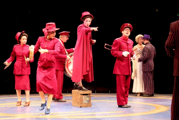 Photo Flash: First Look at Kelly McCormick, Mylinda Hull and More in NSMT's GUYS AND DOLLS 