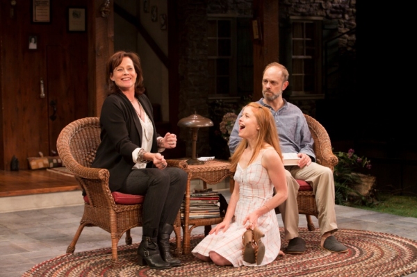 Photo Flash: First Look at Sigourney Weaver, David Hyde Pierce and More in VANYA AND SONIA AND MASHA AND SPIKE! Image
