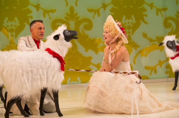 Photo Flash: First Look at Marin Ireland and More in Yale Rep & ART's MARIE ANTOINETTE World Premiere Image