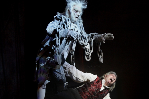 Photo Flash: Tommy Steele Leads SCROOGE at the London Palladium Image