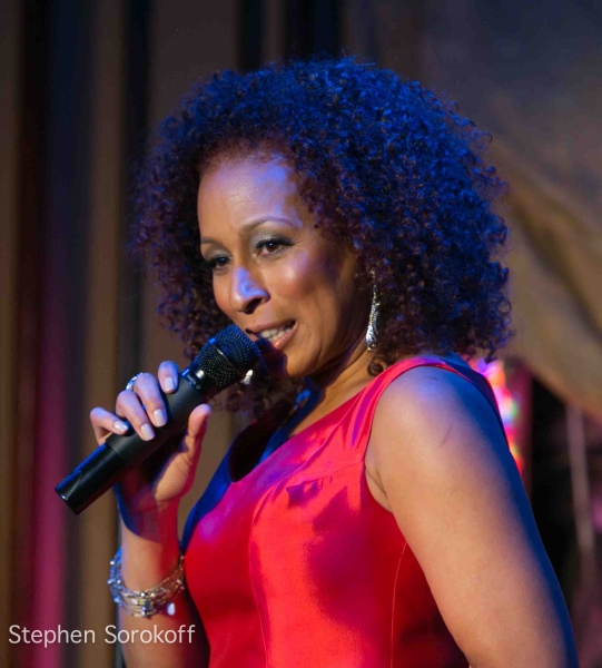 Photo Coverage: Tamara Tunie Plays Feinstein's at Loews Regency Image