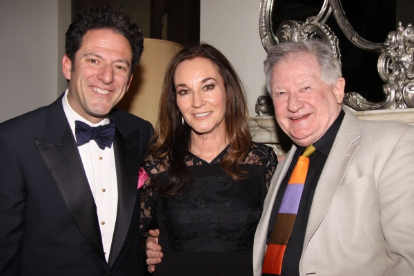 Photo Flash: John Pizzarelli & Jessica Molaskey Paly Café Carlyle Image