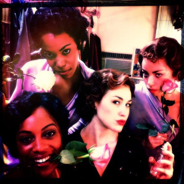 Photo Flash: Saturday Intermission Pics, Nov 3 - NEWSIES Channel CHICAGO, Broadway for Hurricane Relief & More! Image