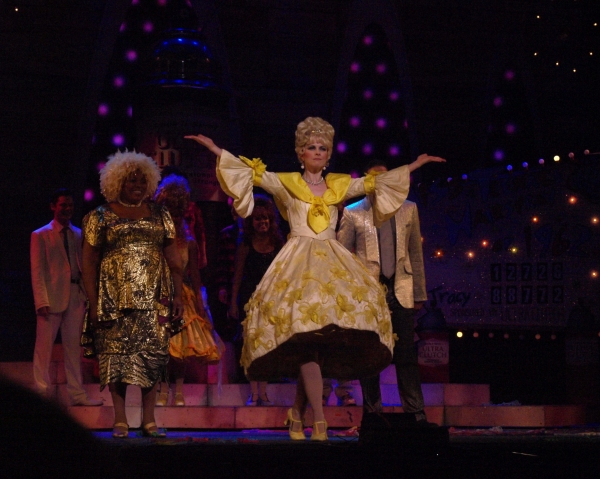 Photo Coverage: 3-D Theatricals' HAIRSPRAY Opening Night & Curtain Call at Redondo Beach Performing Arts Center Image