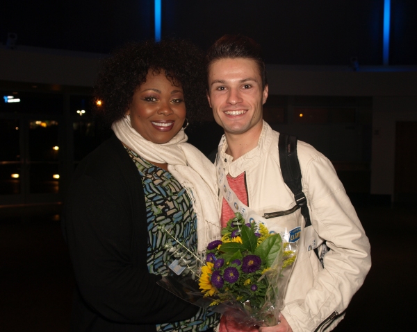 Photo Coverage: 3-D Theatricals' HAIRSPRAY Opening Night & Curtain Call at Redondo Beach Performing Arts Center Image