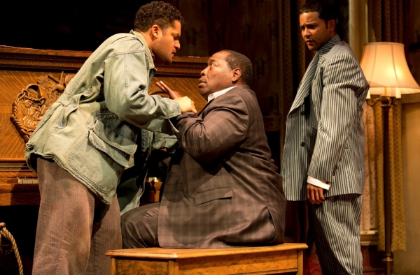Photo Flash: First Look at Signature Theatre's THE PIANO LESSON Image