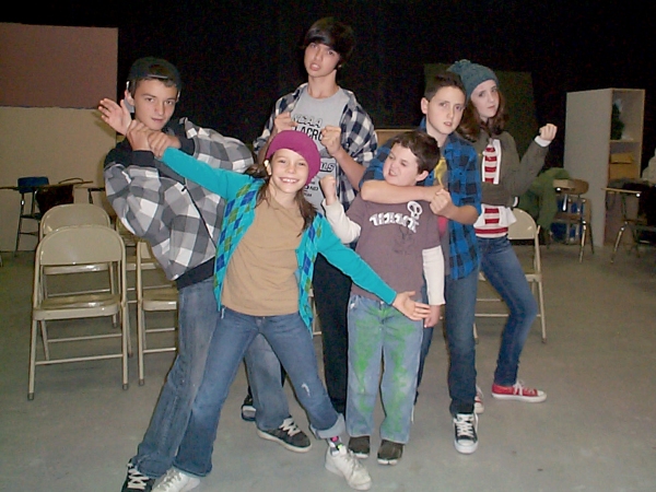 Photo Flash: Family Holiday Shows Warm Audience Hearts at MCCC’s Kelsey Theatre, Beg. Tonight  Image