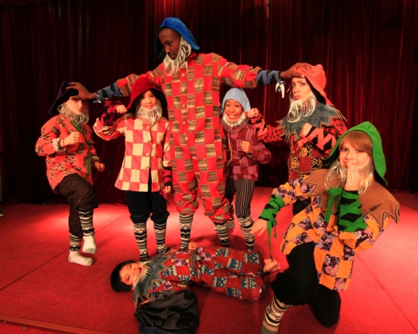 Photo Flash: First Look at Beijing Playhouse's SNOW WHITE 