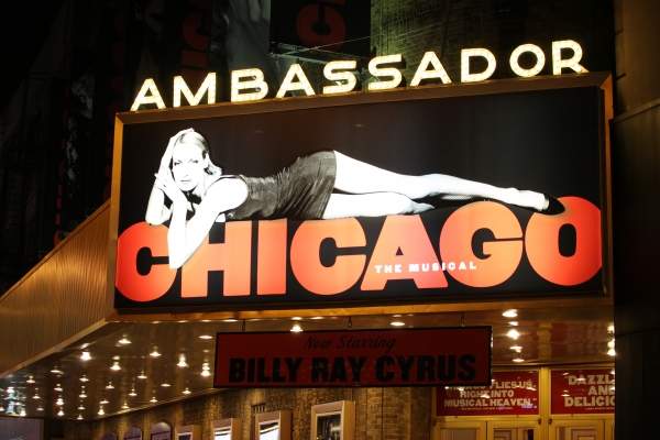 Photo Coverage: Billy Ray Cyrus Joins Cast of CHICAGO- Curtain Call! Image