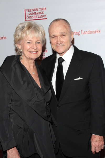 Photo Coverage: Liza Minnelli and More Gather to Honor Nederlanders as Living Landmarks 