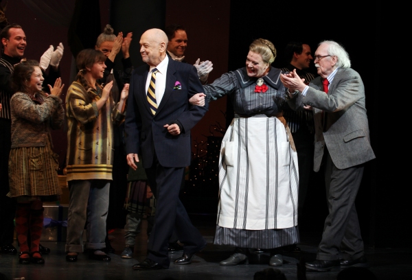 Photo Coverage: Inside Opening Night of ANNIE Opening- the Curtain Call!  Image