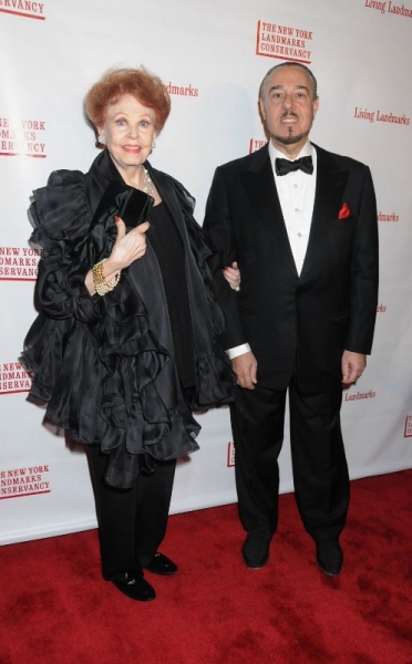 Photo Flash: Liza Minnelli, The Nederlanders and More at 'Living Landmarks' Fall 2012 Gala Image