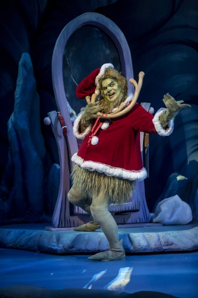Photo Flash: First Look at Dr. Seuss' HOW THE GRINCH STOLE CHRISTMAS at Children's Theatre Company Image